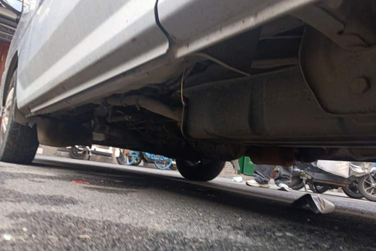 Used Soueast Delica 2008 2.0L Economy Version Chassis Rear Left