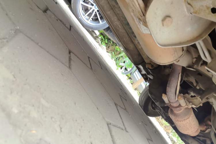 Used Soueast Delica 2008 2.0L Classic Edition Chassis Rear Right