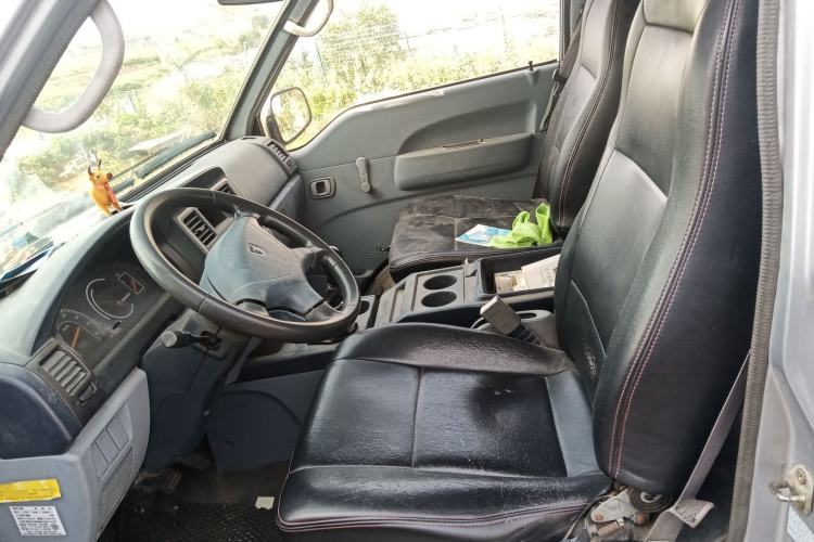 Used Soueast Delica 2008 2.0L Fashion Edition Left Front Seat