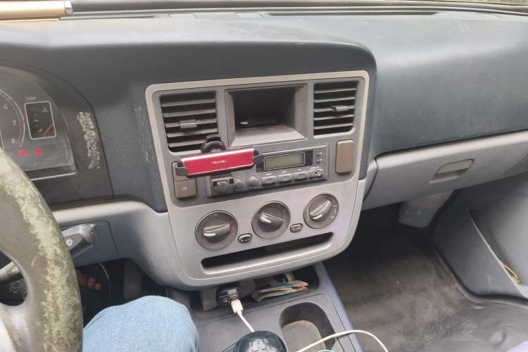 Used Soueast Delica 2014 2.0L Classic Edition Audio And AC Panel