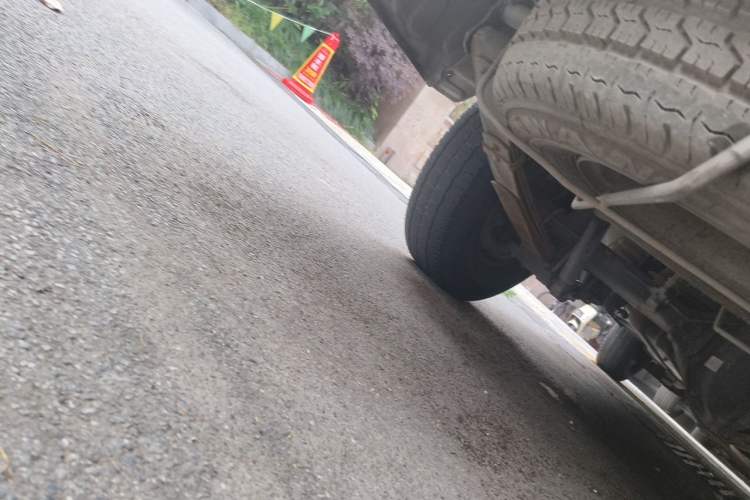 Used Soueast Delica 2014 2.0L Classic Edition Chassis Front Left