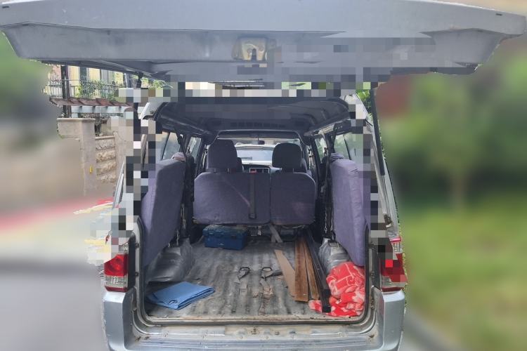 Used Soueast Delica 2014 2.0L Classic Edition Trunk