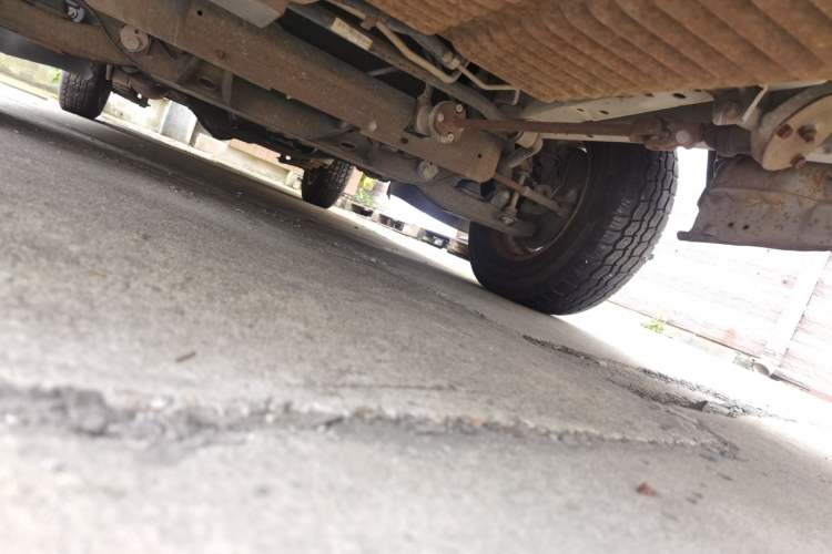 Used Soueast Delica 2014 2.0L Fashion Edition Chassis Front