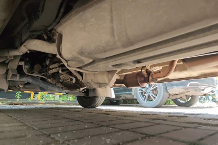Used Soueast Delica 2014 2.0L Economy Version Chassis Front Right