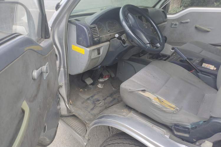 Used Soueast Delica 2014 2.0L Economy Version Driver Seat