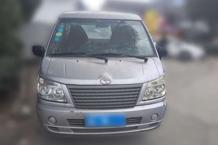 Used Soueast Delica 2014 2.0L Economy Version Front