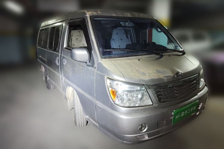 Used Soueast Delica 2014 2.0L Classic Edition Front Right 45 Deg