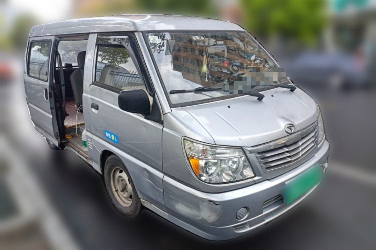 Used Soueast Delica 2014 2.0L New Entrepreneur Pioneer Practical Edition Front Right 45 Deg