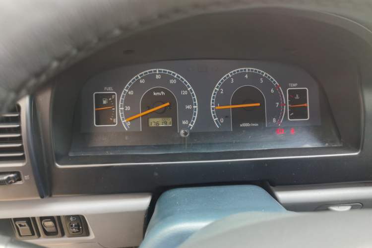 Used Soueast Delica 2014 2.0L Fashion Edition Instrument Cluster