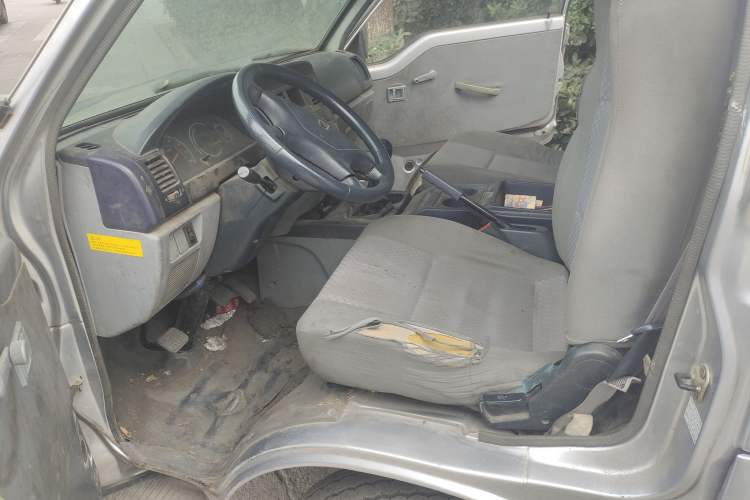 Used Soueast Delica 2014 2.0L Economy Version Left Front Seat