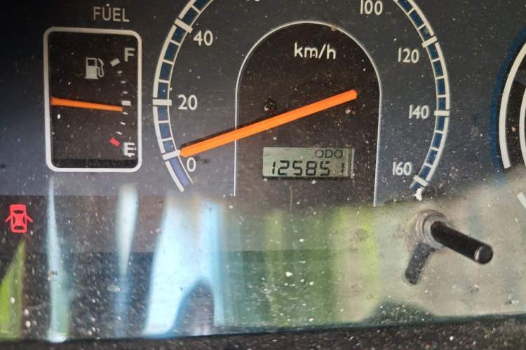 Used Soueast Delica 2014 2.0L Economy Version Odometer Close Up