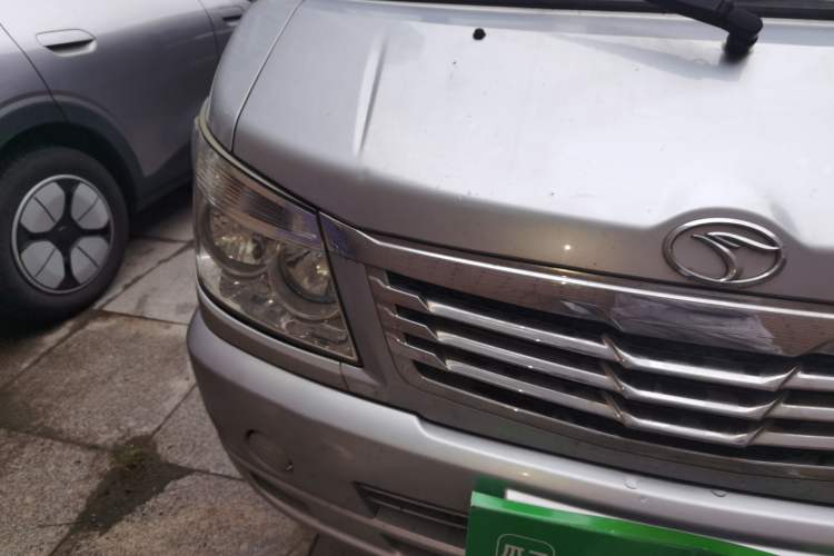 Used Soueast Delica 2014 2.0L Classic Edition Right Front Headlight