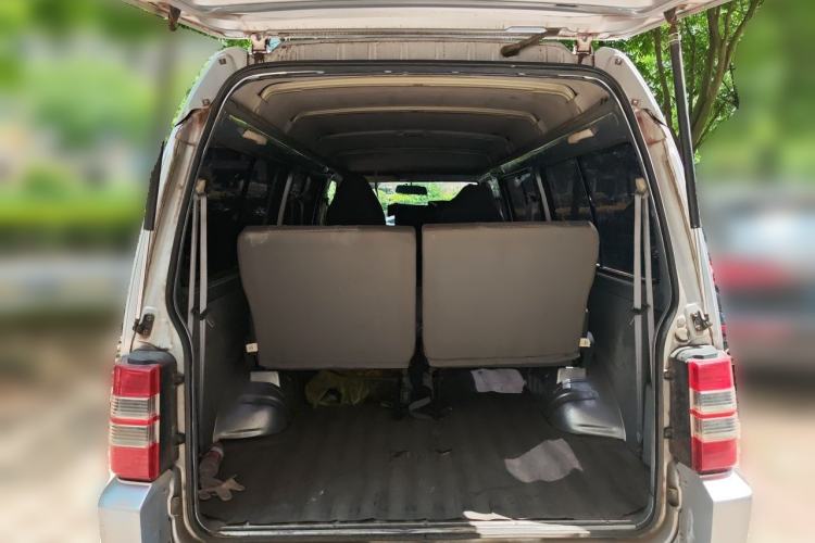 Used Soueast Delica 2014 2.0L Economy Version Trunk