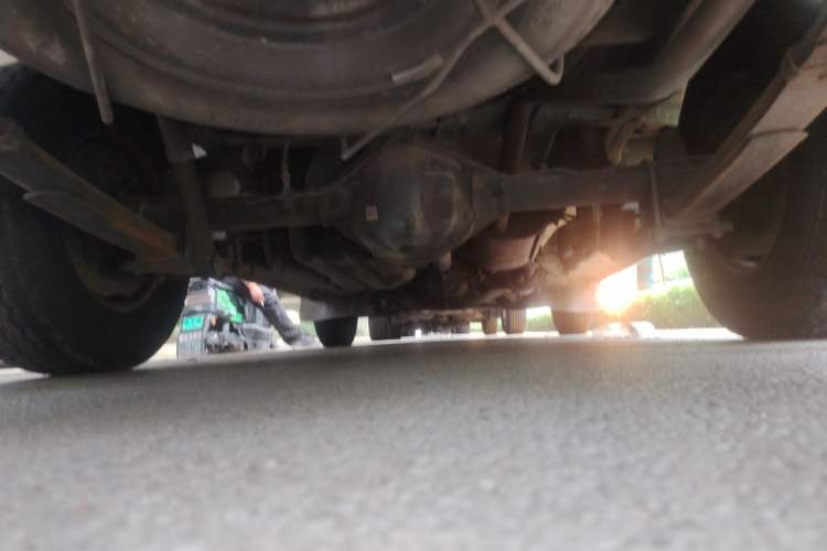 Used Soueast Delica 2014 2.0L New Entrepreneur Pioneer Practical Edition Chassis Rear