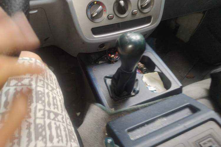 Used Soueast Delica 2014 2.0L New Entrepreneur Pioneer Practical Edition Gear Lever
