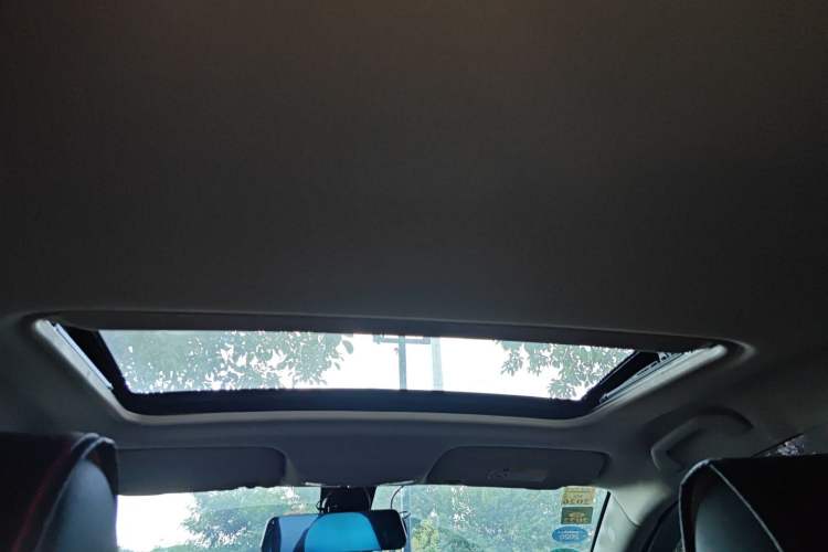 Used Soueast DX3 2018 1.5L Manual Luxury Model Headliner