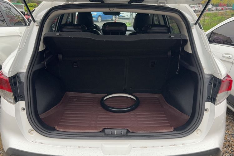 Used Soueast DX3 2019 1.5L Manual Luxury Model China V Standard Trunk