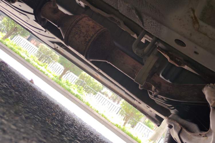 Used Soueast DX3 2016 1.5T CVT Flagship Model Chassis Front Right