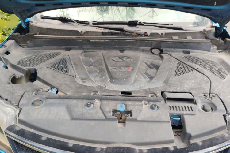 Used Soueast DX3 2016 1.5T CVT Flagship Model Engine Bay