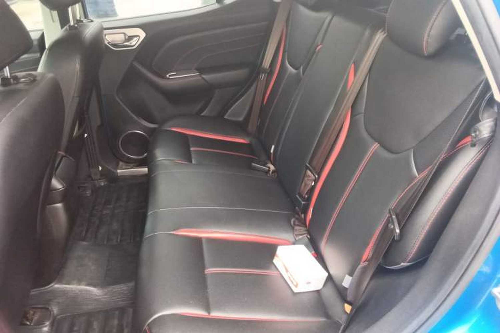 Used Soueast DX3 2016 1.5T CVT Flagship Model Left Rear Seat