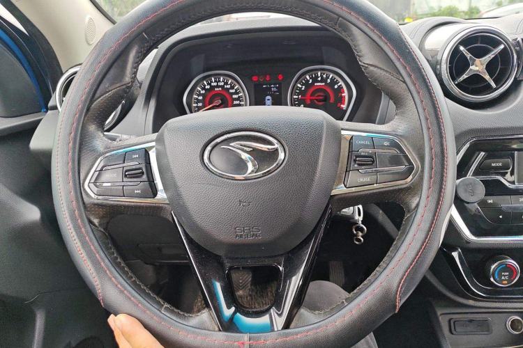 Used Soueast DX3 2016 1.5L Manual Luxury Model Steering Wheel