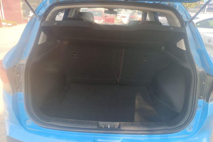 Used Soueast DX3 2016 1.5T CVT Flagship Model Trunk