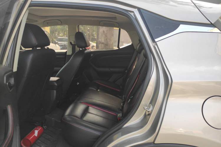 Used Soueast DX3 2016 1.5L Manual Flagship Version Left Rear Seat