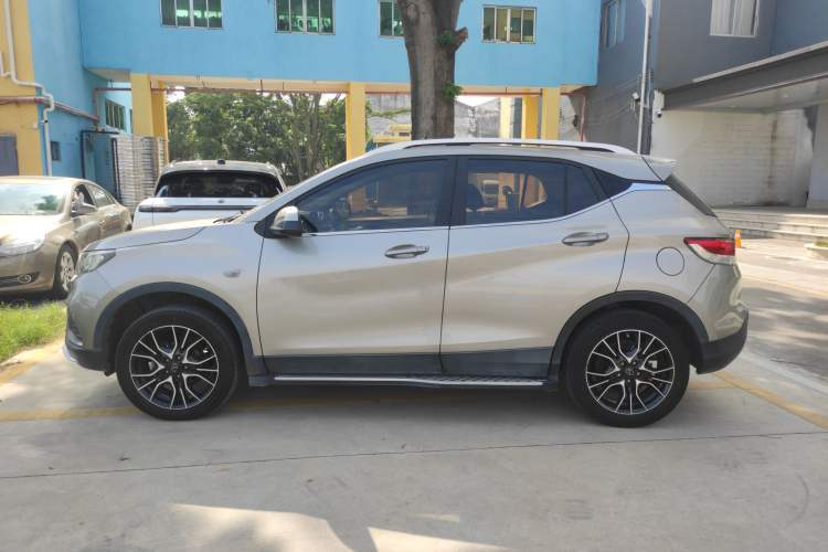 Used Soueast DX3 2016 1.5L Manual Flagship Version Left Side