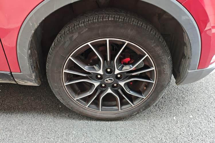 Used Soueast DX3 2016 1.5T SRG CVT Flagship Edition Right Front Wheel Hub