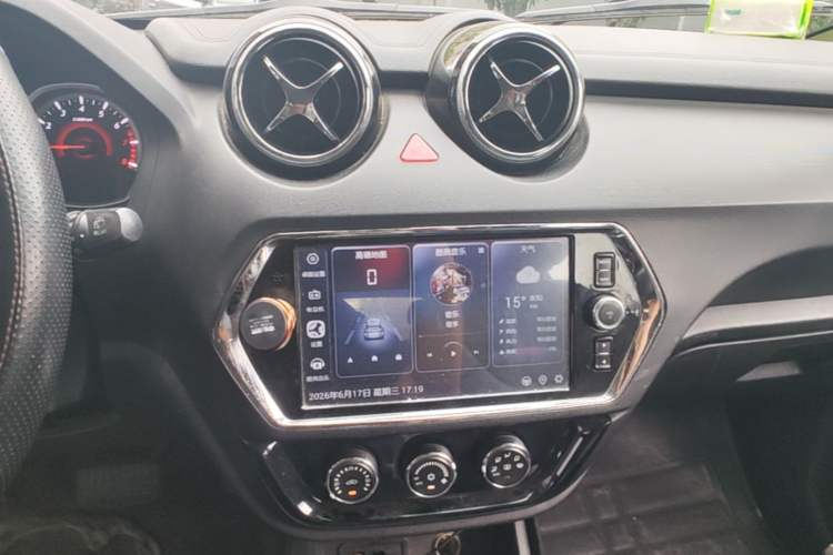 Used Soueast DX3 2016 1.5T CVT Flagship Model Audio And AC Panel