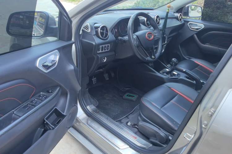 Used Soueast DX3 2016 1.5L Manual Luxury Edition Driver Seat