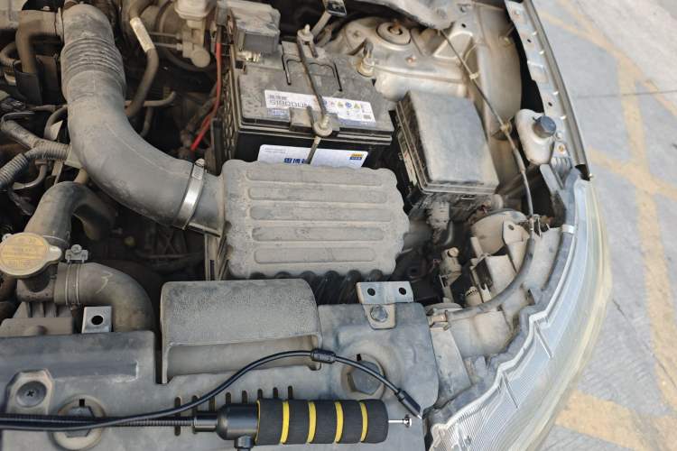 Used Soueast DX3 2016 1.5T CVT Prestige Edition Engine Bay Left