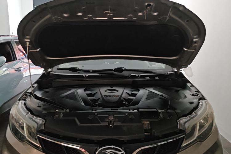 Used Soueast DX3 2016 1.5T CVT Luxury Model Engine Bay