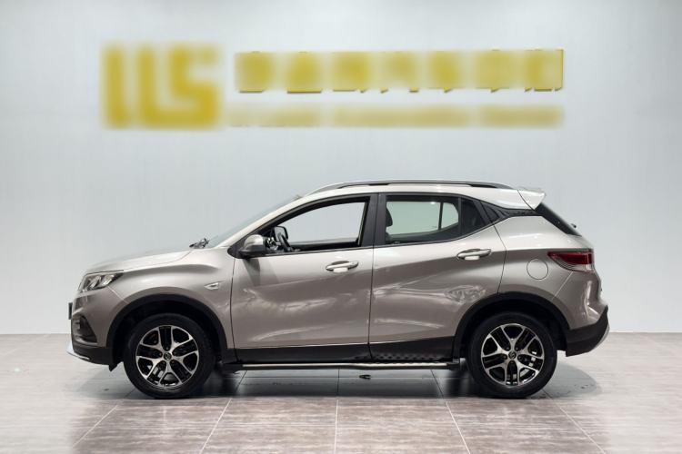 Used Soueast DX3 2016 1.5T CVT Luxury Model Exterior 3
