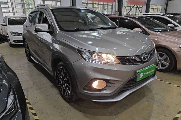Used Soueast DX3 2016 1.5T CVT Flagship Model Front Right 45 Deg