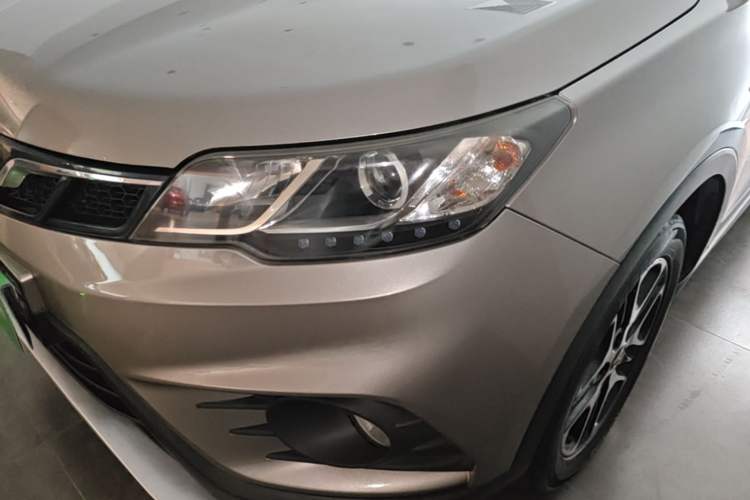 Used Soueast DX3 2016 1.5T CVT Luxury Model Left Front Headlight