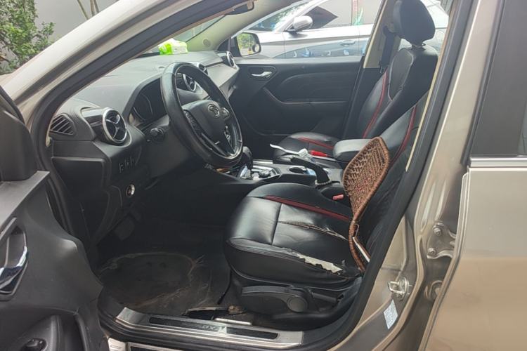 Used Soueast DX3 2016 1.5T CVT Flagship Model Left Front Seat