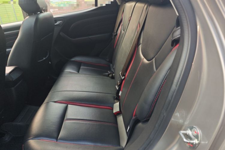 Used Soueast DX3 2016 1.5T CVT Prestige Edition Left Rear Seat