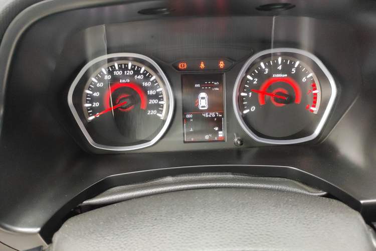 Used Soueast DX3 2016 1.5L Manual Luxury Edition Odometer Close Up