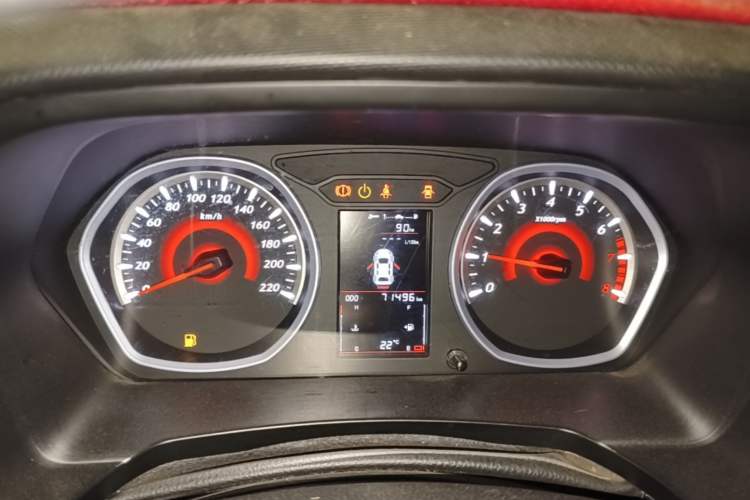 Used Soueast DX3 2016 1.5L Manual Luxury Edition Odometer Close Up