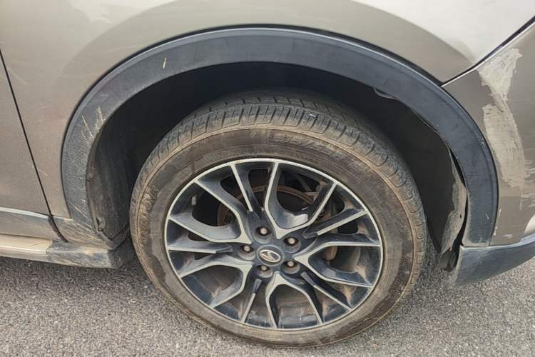 Used Soueast DX3 2016 1.5T CVT Flagship Model Right Front Wheel Hub