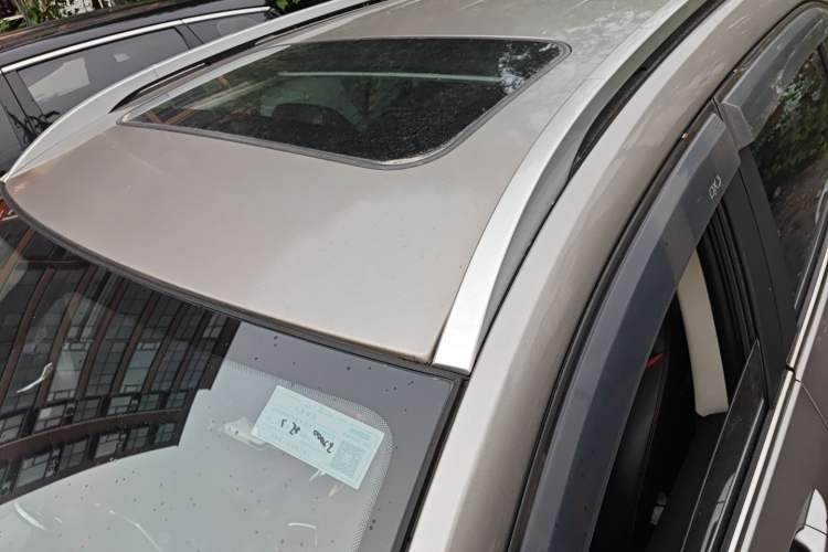 Used Soueast DX3 2016 1.5L Manual Luxury Edition Roof