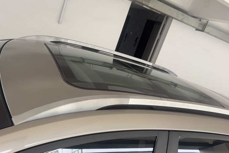 Used Soueast DX3 2016 1.5T CVT Flagship Model Roof