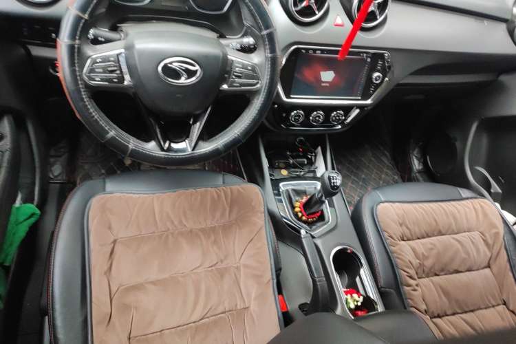 Used Soueast DX3 2016 1.5L Manual Luxury Edition Steering Wheel