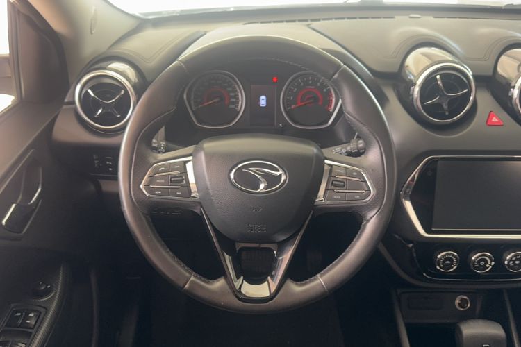 Used Soueast DX3 2016 1.5T CVT Flagship Model Steering Wheel
