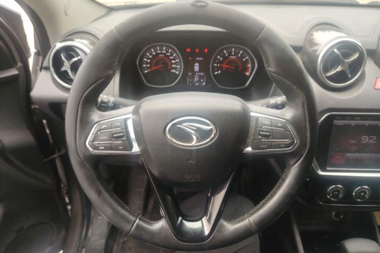 Used Soueast DX3 2016 1.5T CVT Prestige Edition Steering Wheel