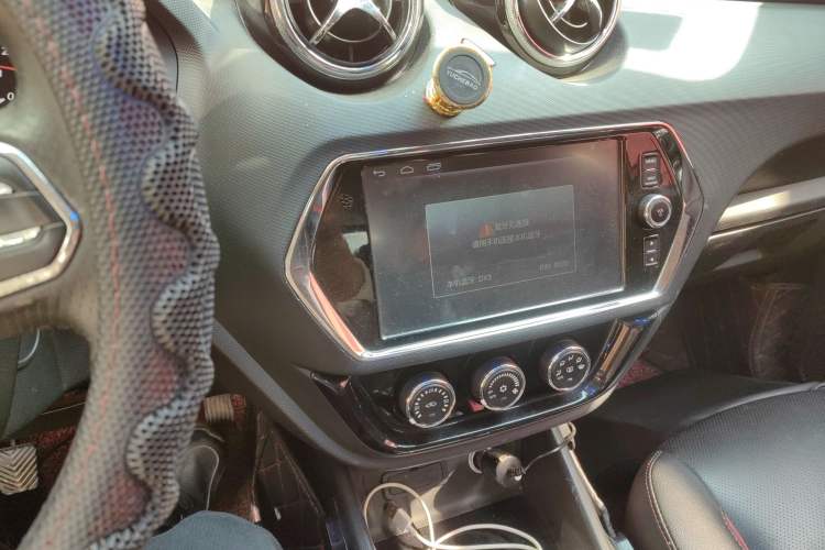 Used Soueast DX3 2016 1.5L Manual Luxury Edition Audio And AC Panel
