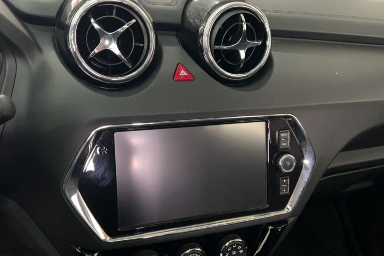 Used Soueast DX3 2016 1.5L Manual Luxury Edition Audio And AC Panel