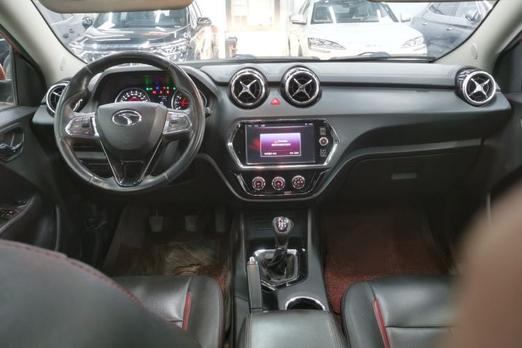 Used Soueast DX3 2016 1.5L Manual Luxury Edition Center Console