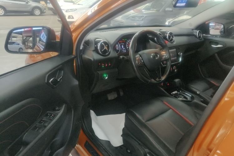 Used Soueast DX3 2016 1.5T CVT Flagship Model Driver Seat